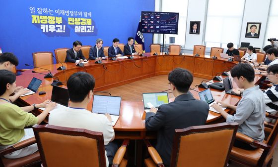 기자간담회하는 이인영 정원오캠프 상임선대위원장