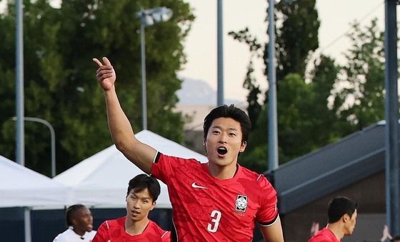 오랜만에 대표팀 골 넣은 조규성