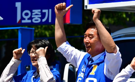 민주당 경북지사 후보와 포항시장 후보 지지호소