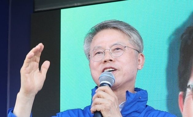 이원택 후보 지지 호소하는 민형배