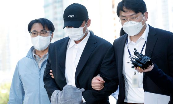 법정 향하는 고 김창민 감독 상해치사 피의자