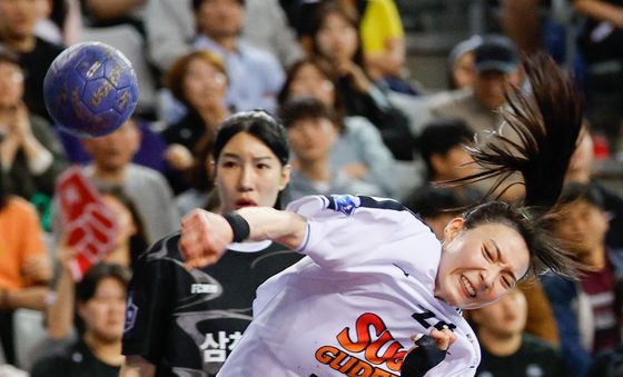 강경민 '승리는 우리 것'