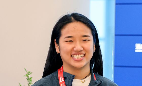 우승 미소 띄는 안세영