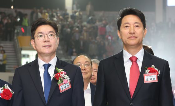 굳은 얼굴의 정원오·오세훈