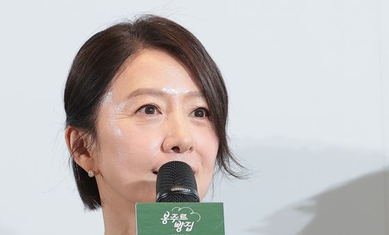 김희애 '봉주르빵집' 사장님