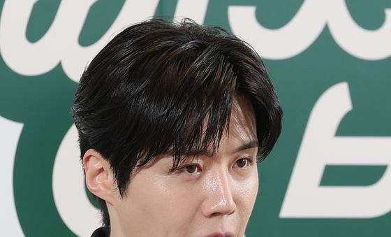 김선호, 탈세논란 후 첫 공식석상