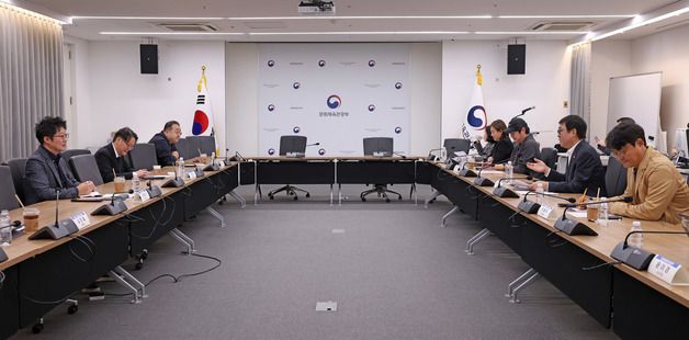 영화·영상 분야 전문가들 만난 최휘영 장관
