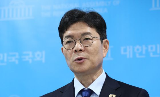 답변하는 정원오 후보