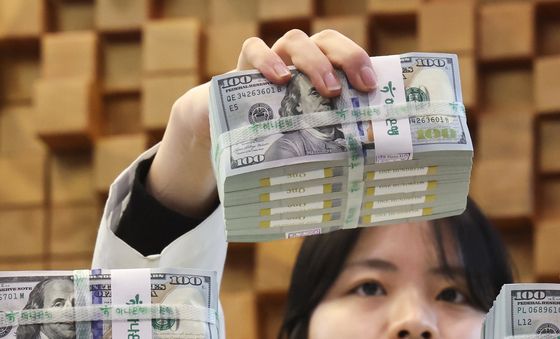 4월 외환보유액 42.2억 달러 상승