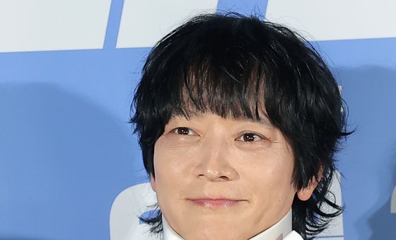 강동원, 트라이앵글로 아이돌 데뷔