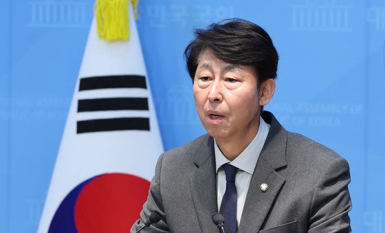 쿠팡 사태 관련 기자회견하는 이훈기