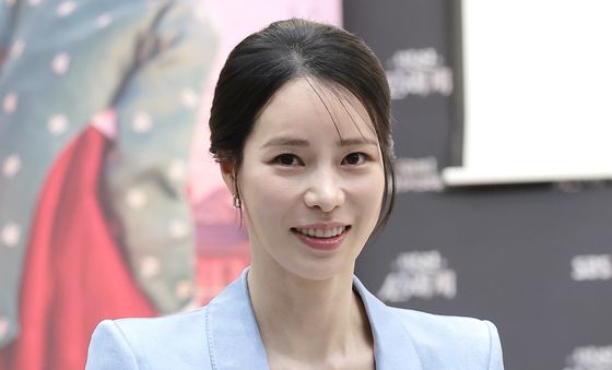 임지연, 아름다운 미소