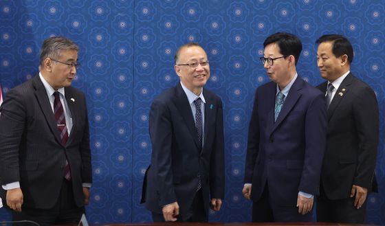 안보정책협의회 갖는 한·일