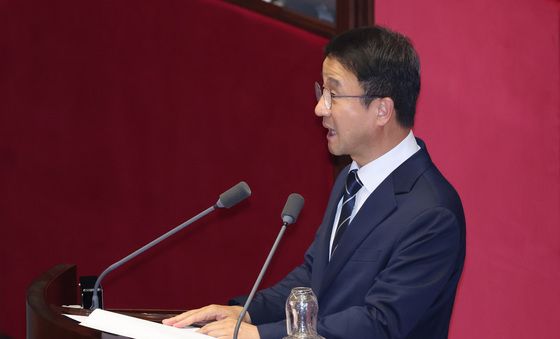 헌법 개정안 제안 설명하는 한병도 원내대표