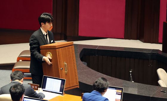 '39년 만의 개헌 문' 본회의 처리 무산