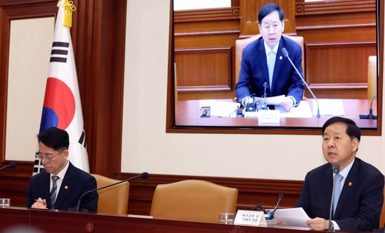 구윤철 부총리, 비상경제본부회의 주재