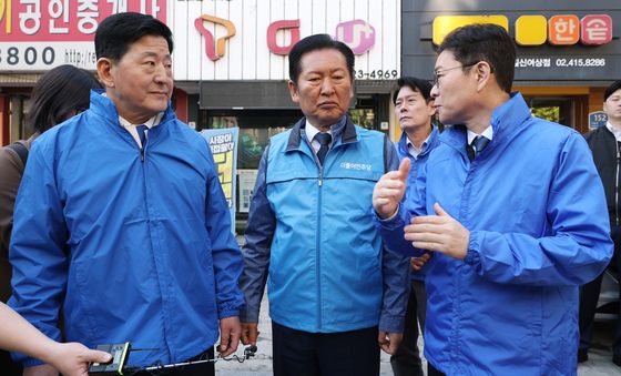 대화 나누는 정청래 대표와 정원오 서울시장 후보