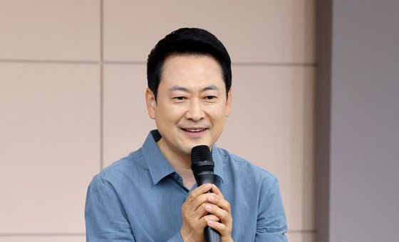 인사말하는 장동혁 대표