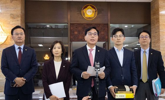 입장 밝히는 송언석 원내대표