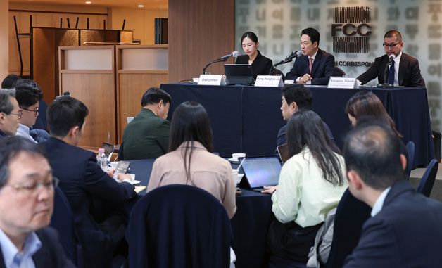 장동혁 대표, 외신기자 간담회