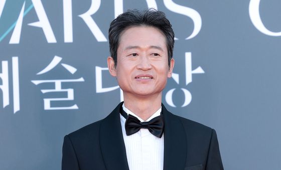 유승목, 믿고 보는 배우