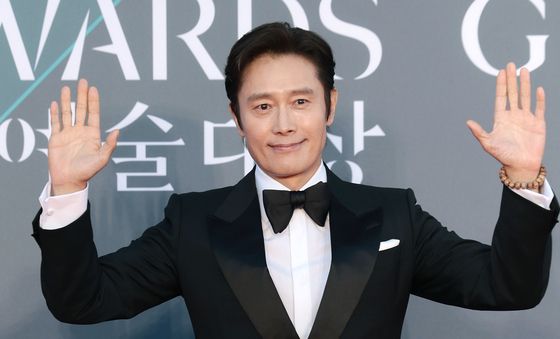 백상 찾은 이병헌