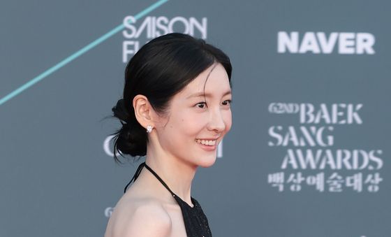 박지현, 뼈말라 몸매