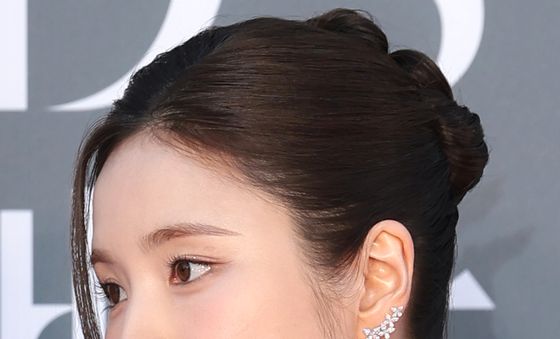 신세경, 감탄 절로 나는 여신 미모