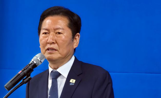 세종 찾은 정청래, 이해찬 보좌관 출신 조상호 지지 호소