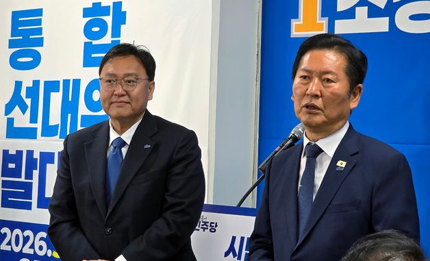 세종 찾은 정청래, 이해찬 보좌관 출신 조상호 지지 호소