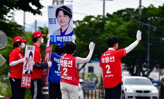 박용선 국힘 포항시장 후보, 아침 출근길 인사