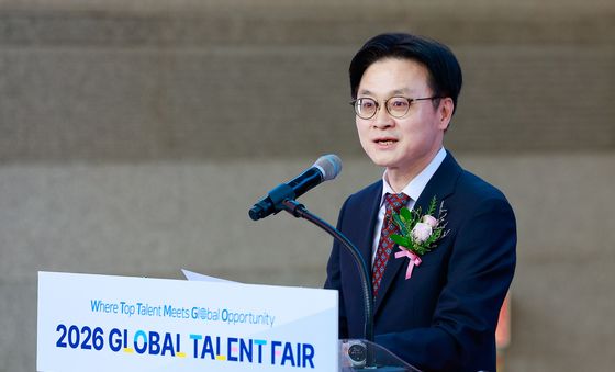축사하는 김정관 장관