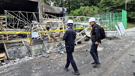 김영훈  장관, 대전 한화에어로스페이스 사고 현장 방문
