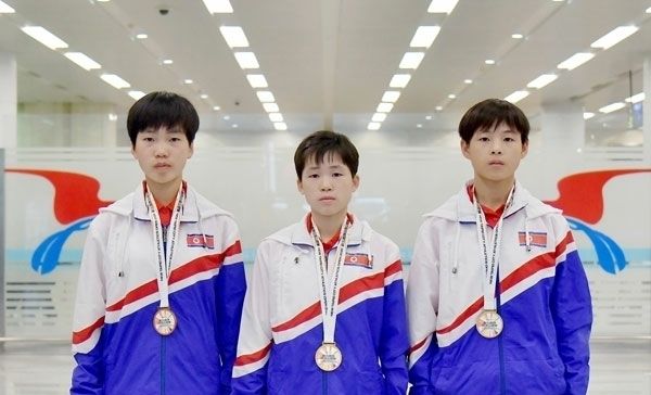 대만서 열린 국제육상대회 마치고 귀국한 北 선수단