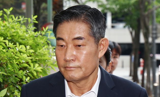 2차 종합특검 출석하는 신원식 전 국가안보실장