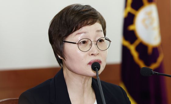 투표용지 부족사태 진상규명위 첫 회의 주재하는 조현욱 위원장