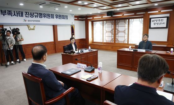 선관위, 투표용지 부족사태 진상규명위원회 첫 회의