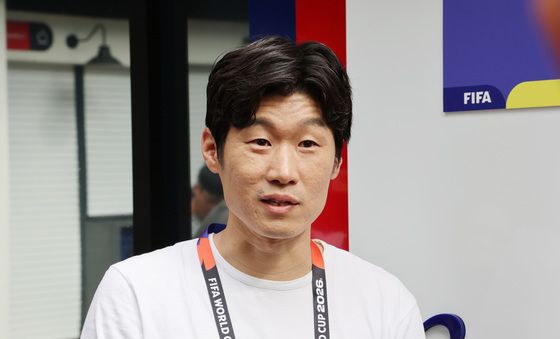 대한민국 축구대표팀 훈련장 찾은 박지성