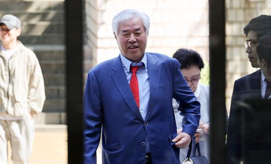 공직선거법 위반 혐의 공판 출석하는 전광훈 목사