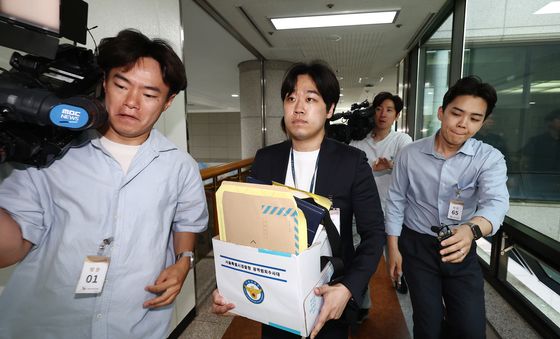 투표지 부족사태 압수수색 나선 경찰