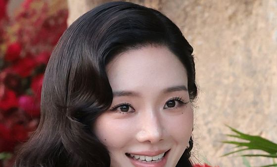 박규영, 향기로운 꽃미소
