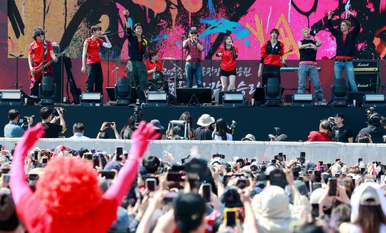 트랜스픽션·코르티스 '승리를 위하여'