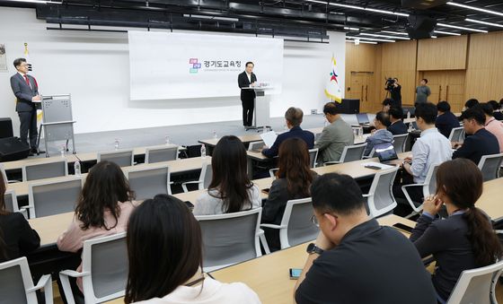경기교육감 선거 '득표 입력 오류' 관련 입장 밝히는 임태희 교육감