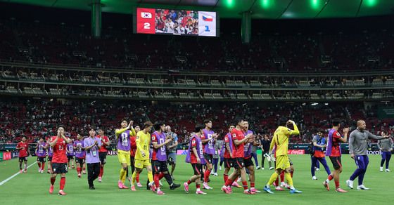 대한민국 축구대표팀, 체코 상대로 2-1 승리