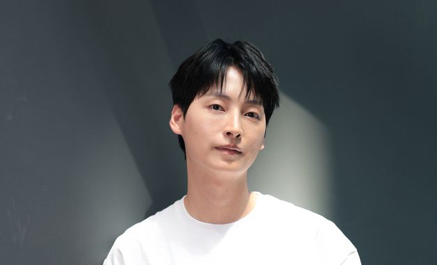 임지호, 햇살에 더해진 멋짐