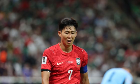 '골 침묵' 손흥민