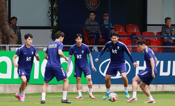 멕시코전 앞두고 훈련하는 대한민국 축구대표팀