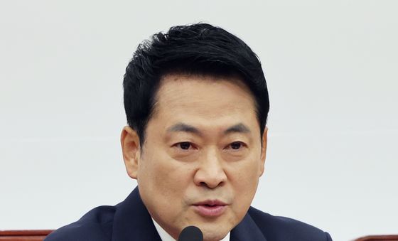 모두발언하는 장동혁 대표