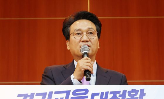 인사말 하는 안민석 경기교육감 당선인