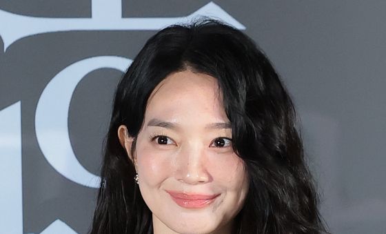 신민아, 사랑스러운 보조개 미인